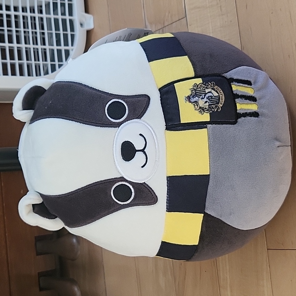 Squishmallows Hufflepuff Badger Harry Potter 10"